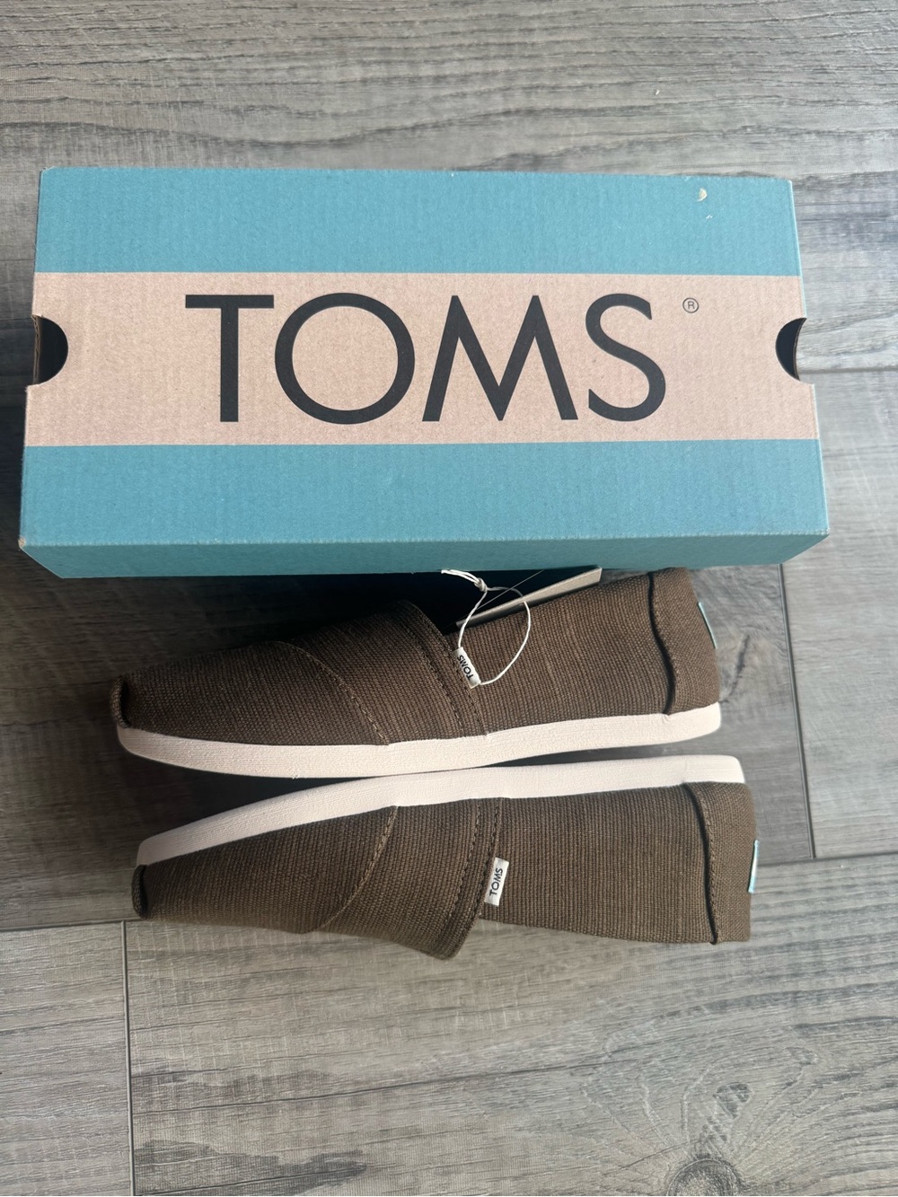 Toms Alparagata Military Olive Heritage Canvas size 6 Womens New in Box